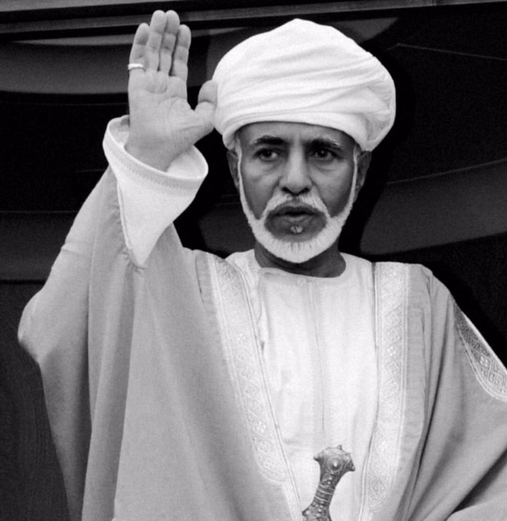 رحل القائد الحكيم الذي قاد شعبه إلى برّ الأمان .  . 
خالص التعازي والمواساة  لأصدقائي العمانيين ، و للشعب العماني الشقيق في وفاة السلطان قابوس بن سعيد رحمه الله وأسكنه فسيح جناته.