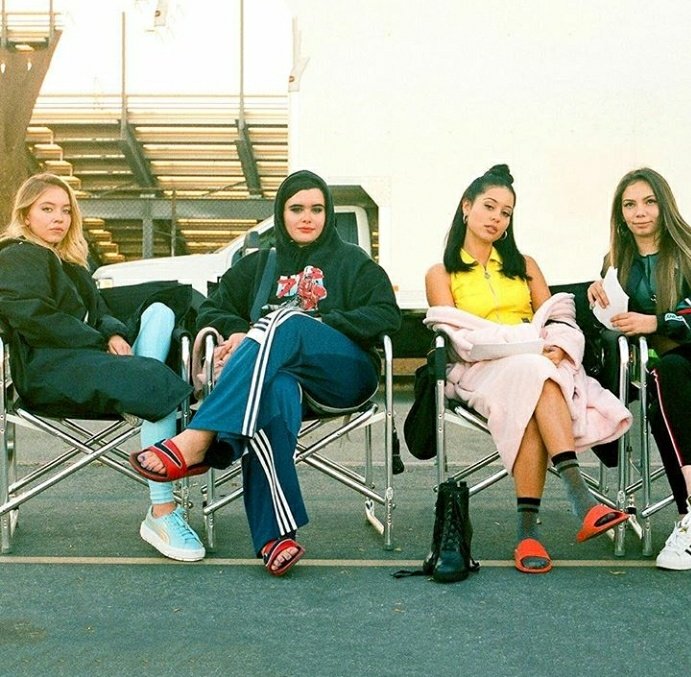duckpromosbtc's tweet photo. RT se vocês estão ansiosos para a segunda temporada.

WE MISS EUPHORIA https://t.co/3th64QLj23