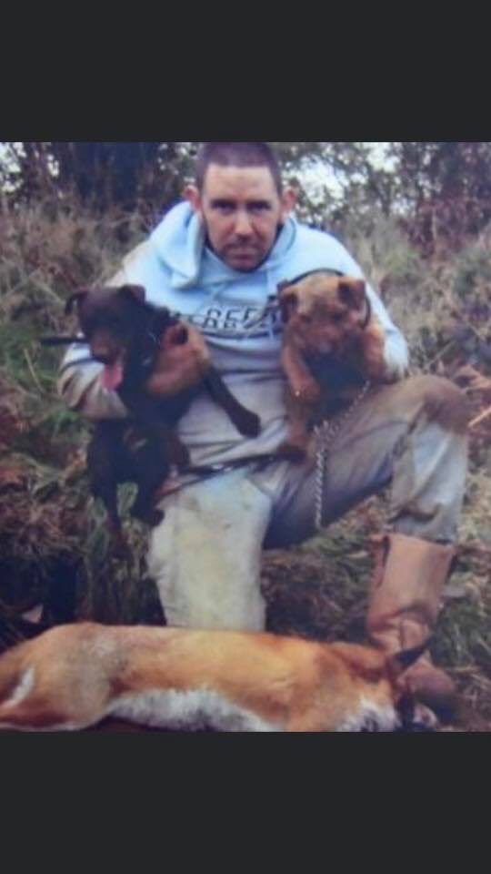 Betrayed_Pets's tweet image. ❌❌❌THIS IS #MARK #CUTHBERT FROM #AYR - HE BOUGHT #ANIMALS OFF #GUMTREE SO HIS #DOGS COULD TEAR THEM APART - SHARE HIS FACE SO EVERYONE KNOWS WHAT A EVIL MONSTER HE IS❌❌❌
#RETWEET #RETWEET #RETWEET