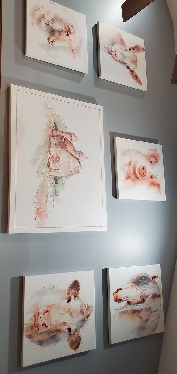 MommaNook13090's tweet photo. Great day to hang my canvas prints. #lisaaudit I love these! 🤎💙❤ https://t.co/Z3cnM7KSBs