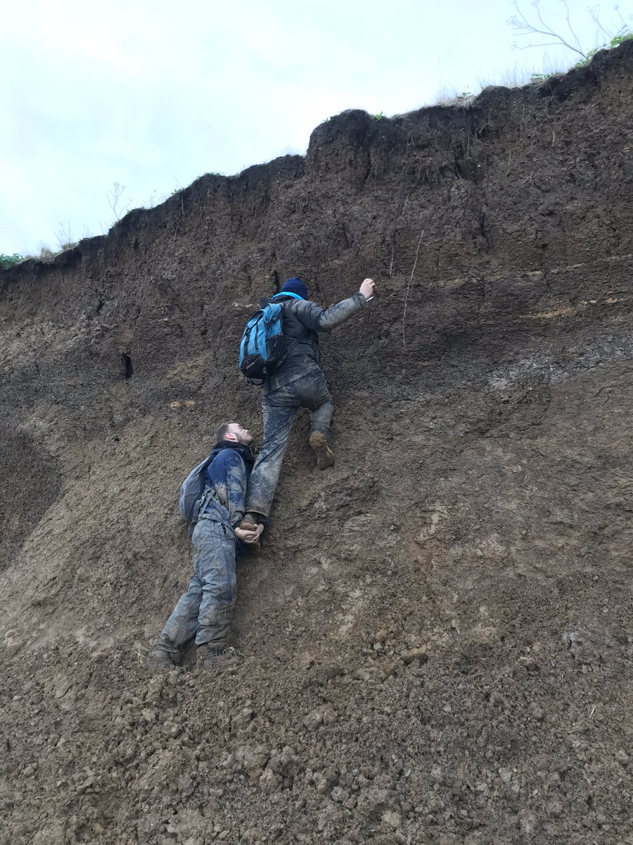 FionaLouise16's tweet image. A day in the life of a physical geographer with @DrAlastairCurry and @jimmy_morten disclaimer: would not recommend. Questionnaires much cleaner and you don’t lose your shoes x