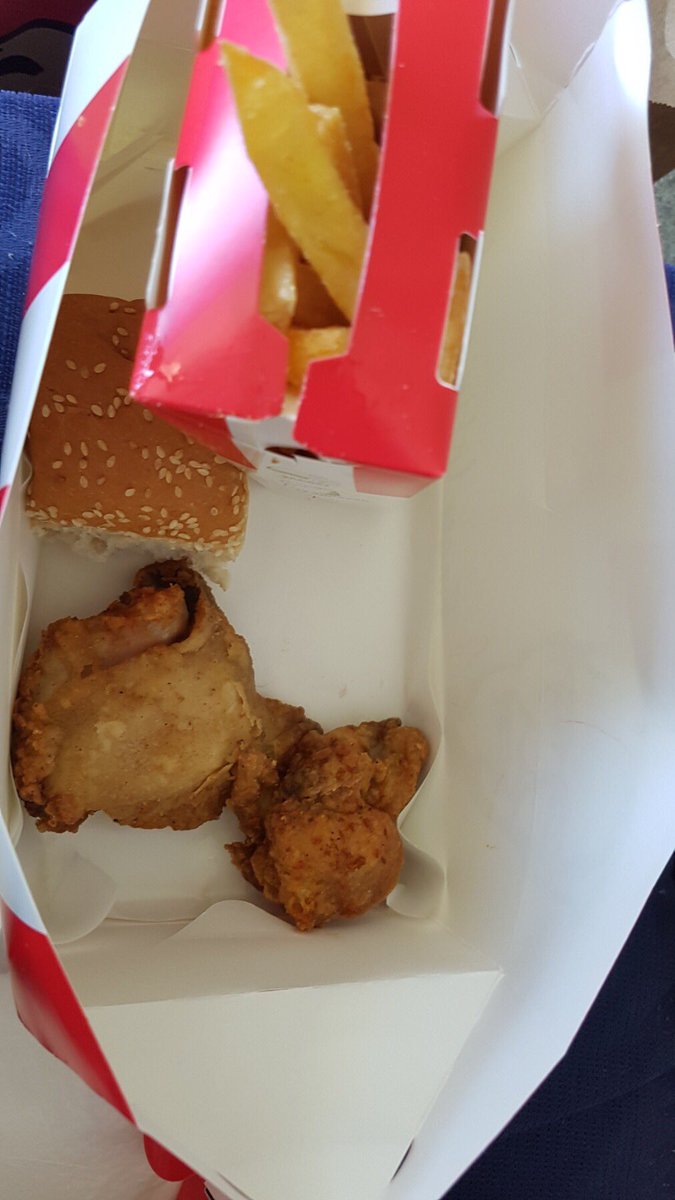 ashleighjburt's tweet image. @kfcnz pretty disappointed husband getting this incomplete and tiny 2 piece 1/4 pack today! Where’s the p&amp;amp;g at! #tinychicken #sadsunday