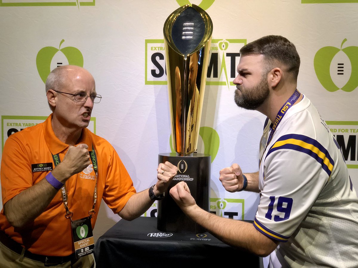 SpencerKiper's tweet photo. It’s going down on Monday! LSU vs. Clemson, Tigers vs. Tigers. It’s awesome to have my friend @JeffreySMaxey from 
South Carolina here to see the RIGHT Tigers win the National Champion. As always, a huge thanks to @CFPExtraYard for making this possible! #LASTOY19 #NTOY19 https://t.co/lr58a4aacH