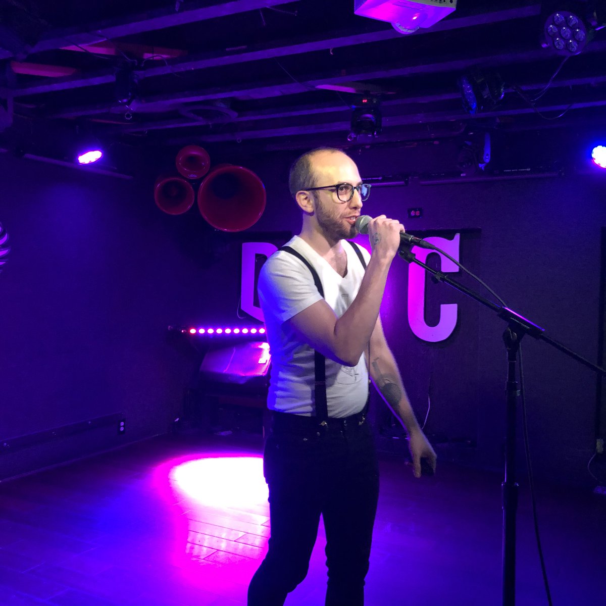 karolus's tweet photo. Ben Taylor kicking off the first @NerdNiteDC of 2020 @dc9club #nerdnitedc https://t.co/jNPjFQdSfA