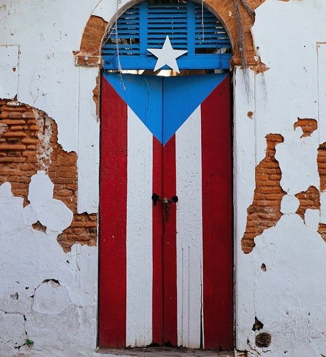 AlexZurdoMusic's tweet photo. Ya hemos demostrado que juntos somos más fuertes. Orando por ti PR. Te veo en unos días!!! #prayingforPR. #orandoporpuertorico https://t.co/BpSiii41J1