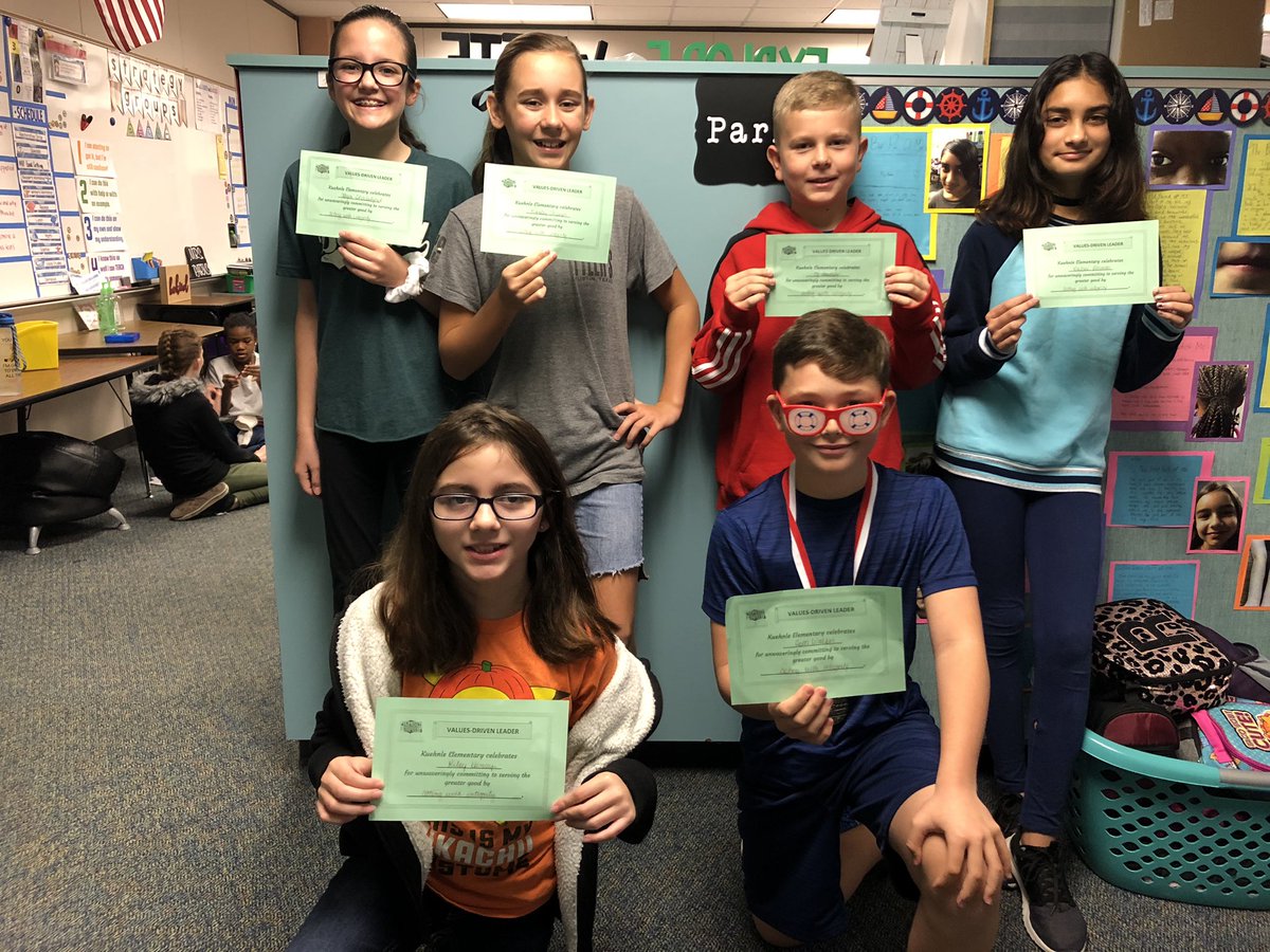 Parks_516's tweet photo. Koala P2P Awards for 2nd Quarter! #koalap2pmoments @KuehnleKISD https://t.co/6YCCLmIJ3d