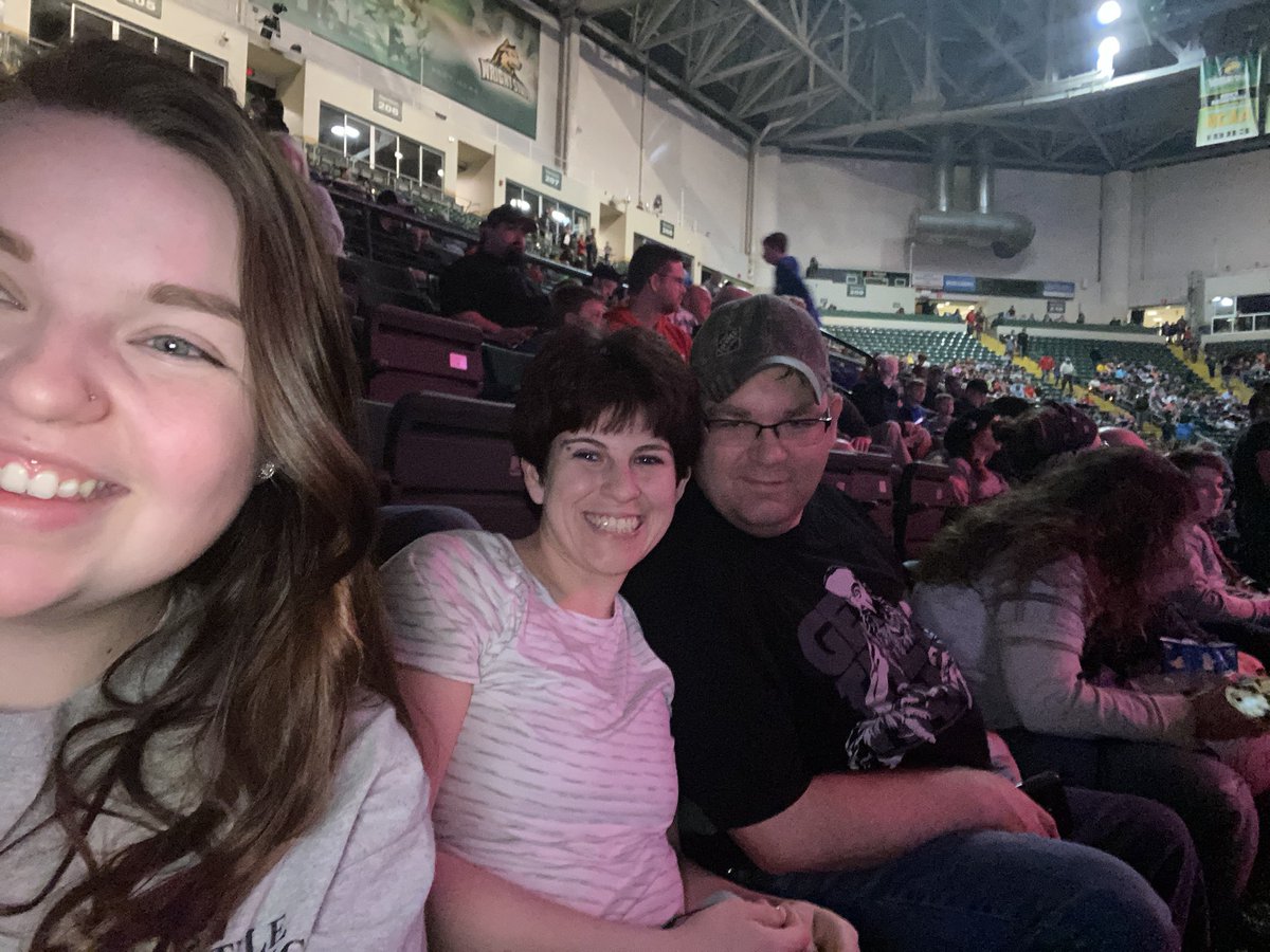 _felicity2018_'s tweet photo. #wwedayton https://t.co/MWauf4oBvF
