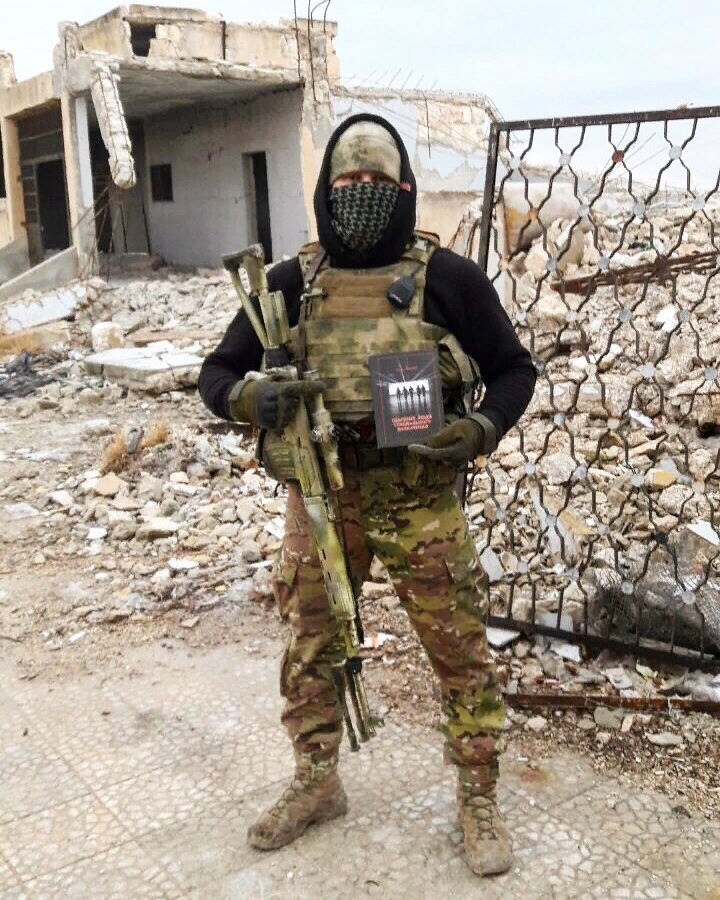 Photos of Russian spetsnaz and private military contractors in Syria. 28/ https://vk.com/russian_sof?z=photo-138000218_457266333%2Falbum-138000218_00%2Frev https://www.instagram.com/p/B7LM3MPnpHa/ 