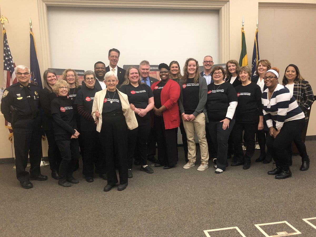 BillMoehle1's tweet photo. I presented this @townofbrighton Board resolution recognizing #HumanTraffickingAwarenessMonth at an event held by Roch. Regional Coalition Against Human Trafficking on #HumanTraffickingDay. Remember, #YesHere. Human trafficking happens everywhere. https://t.co/aprvSqQerB