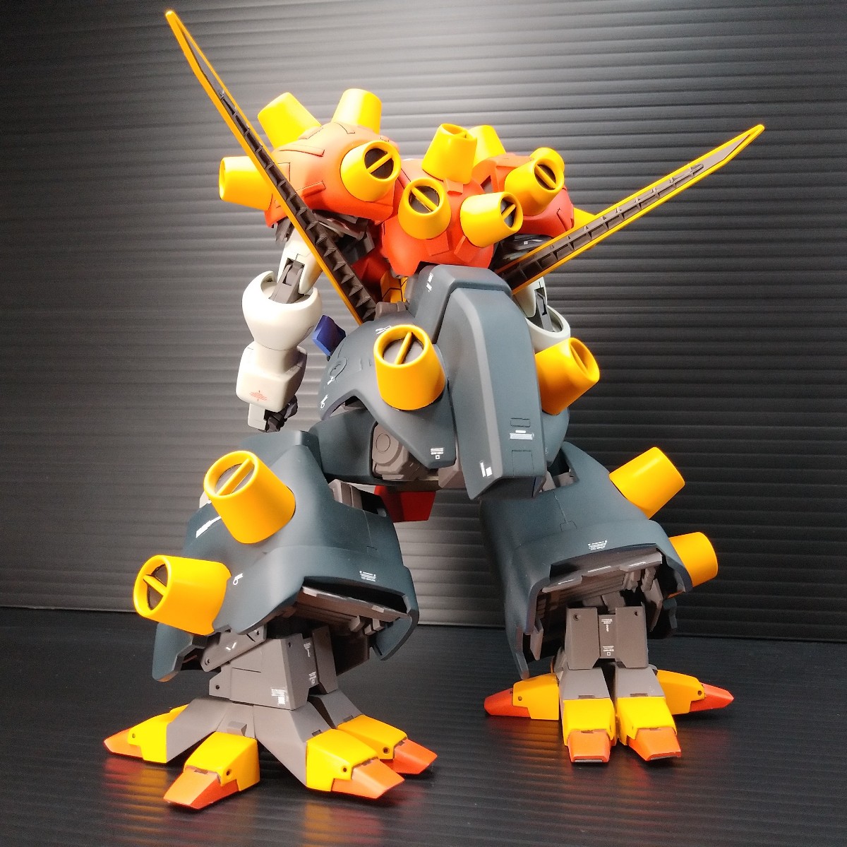 B-CLUB デビルガンダム 1/144 ガレージキット B-CLUB 1/144 デビル