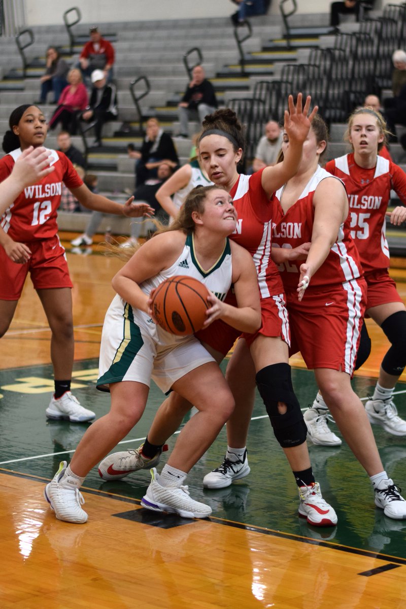 EHSGBB's tweet photo. Our undefeated JV team in action!  #CrushinIt @scotty1021 https://t.co/kDgeoNFkL7