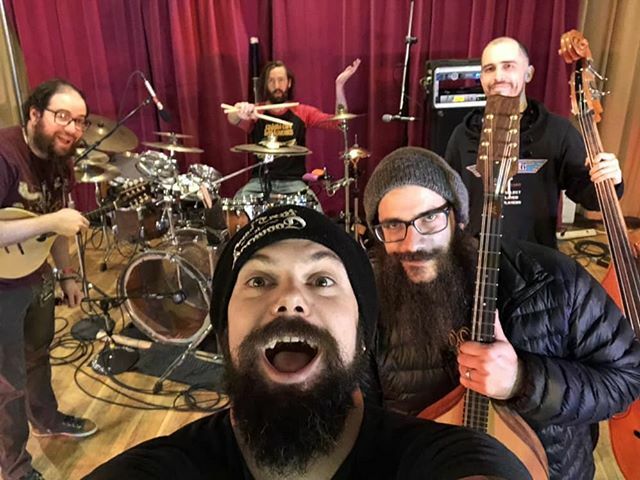 Oddwood tweet media