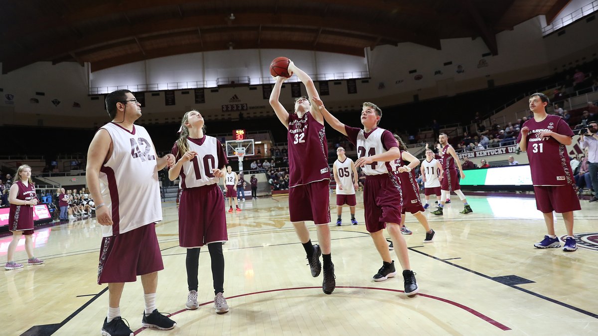 EKUHoops's tweet photo. Thanks to Madison County Special Olympics for putting on a 🏀 show at halftime tonight! https://t.co/3LiRz2l4Ke