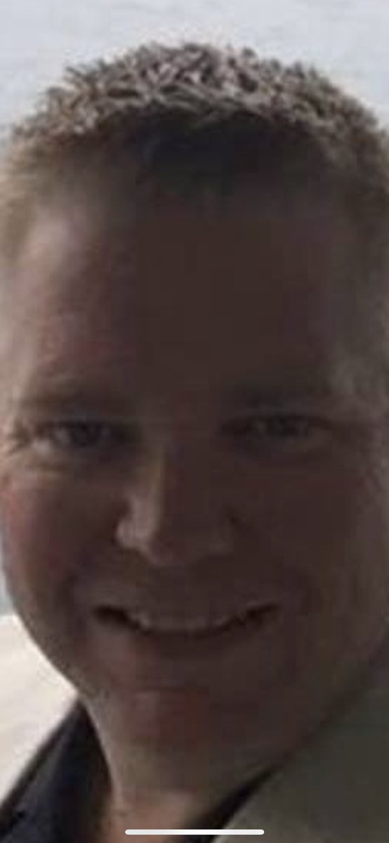 DaltonEidson's tweet photo. Georgia football: loses their whole offense

Georgia football fans: “kIrBy iZ pLaYInG cHeSs aNd uR pLaYiNg cHeCkeRs” https://t.co/uVSplTcIEu
