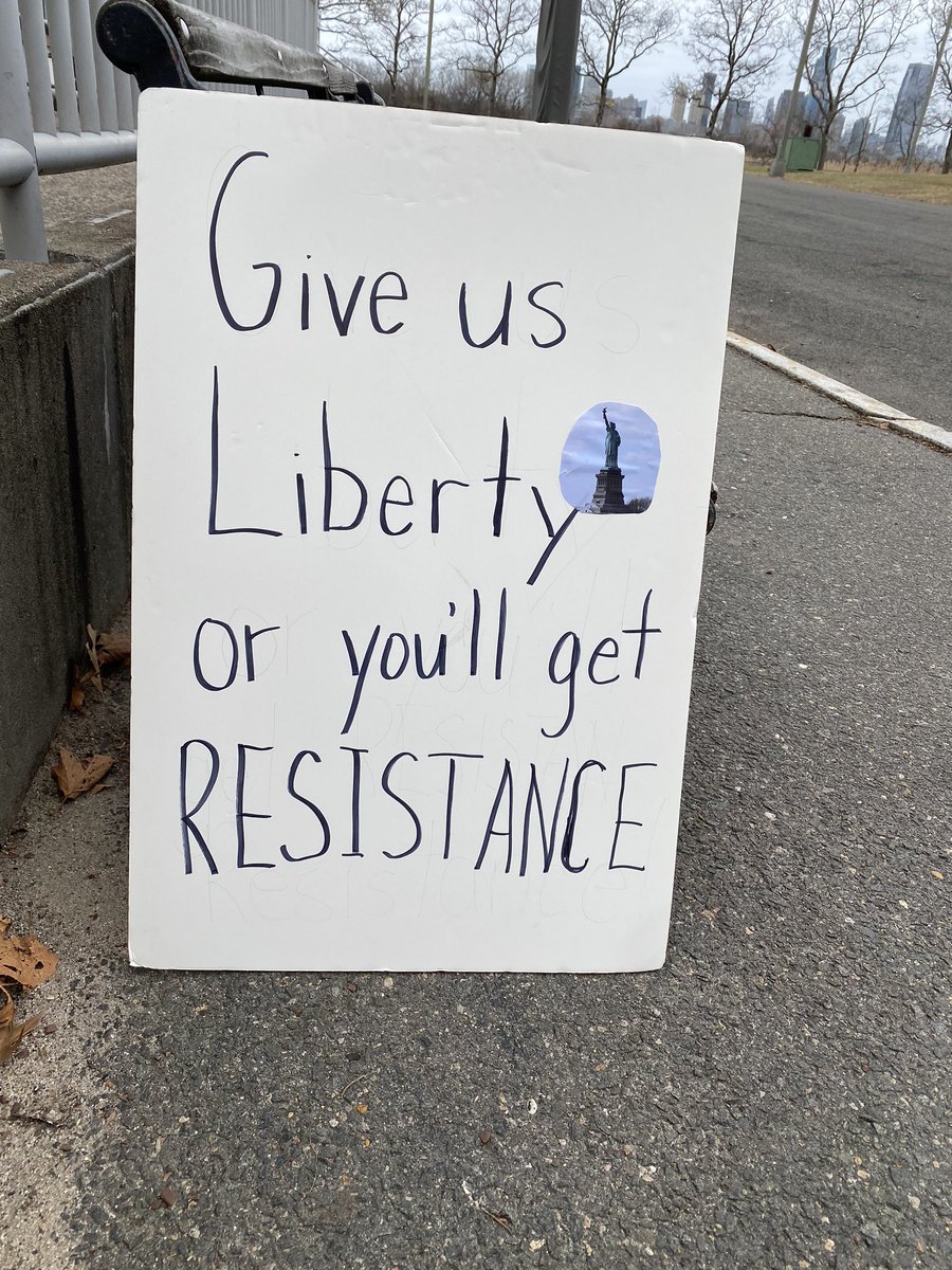 PaulaRogovin's tweet photo. @SpeakerCoughlin #SaveCavenPoint are you with the 99% or the 1%? Post the bill. Vote to #SaveCavenPoint https://t.co/xXnzL5PjQ3