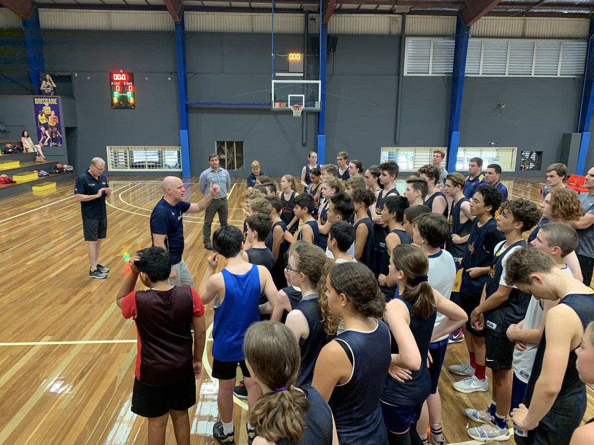 AusBballCoach's tweet image. Great session in Brisbane today with @BBallImmersion Chris Oliver. Awesome opportunity to see his teaching and game concepts.