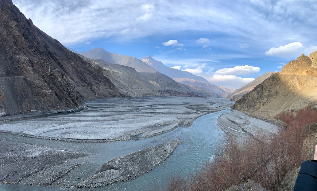 shivaexcursion's tweet photo. Upper Mustang Trek Just USD1700/person
#Mustang 
#trekking 
#Nepal 
#himalaya 
#Discount 
#ourteam 
 #shivaexcursion https://t.co/84YoDCXyyT
