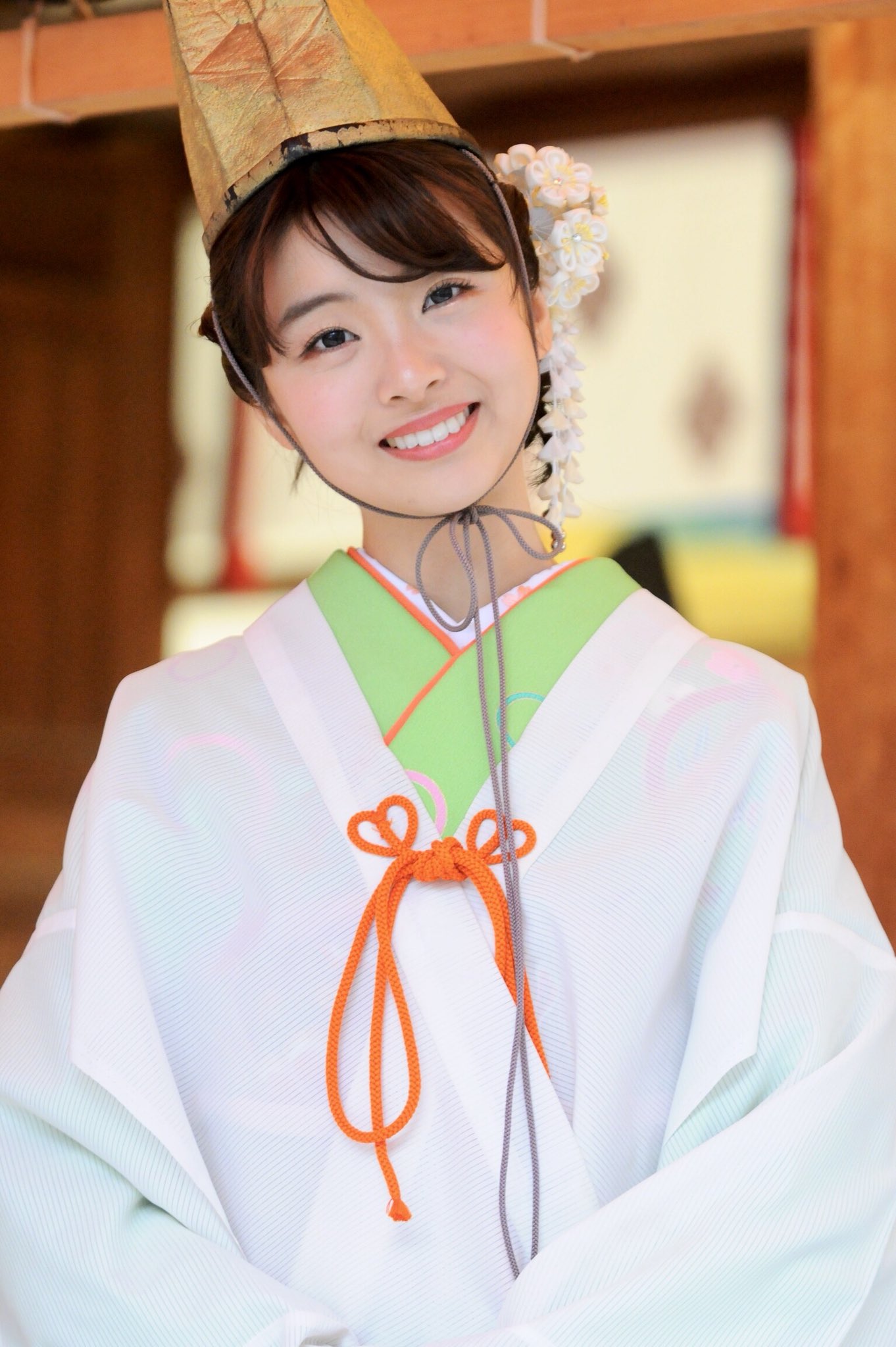 ごーなな 年度今宮戎神社福娘 とにかく写真撮るの大変でした 一般の人が写らない構図と参拝されてる人の邪魔にならないように撮ると 決まった構図ばかりで 福娘さんで唯一名前のわかった永松野々花さん もっと撮りたかったなー T Co