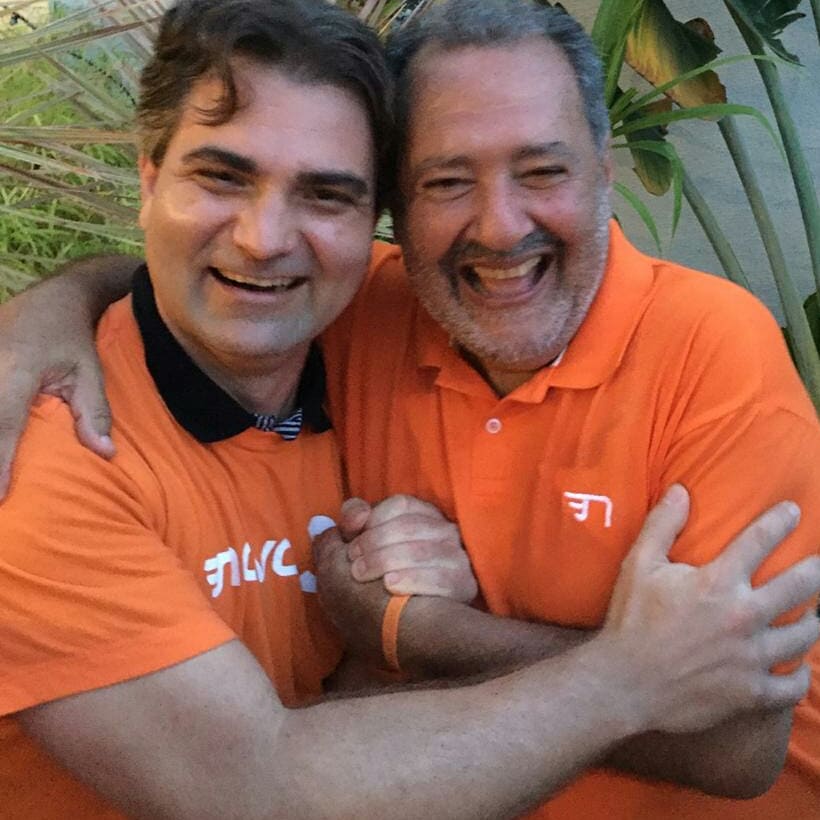 Férias no Rio. Hoje foi dia de conhecer como se deu o renascimento do Flamengo. Dia também de conhecer os problemas da cidade maravilhosa. O Rio precisa do NOVO, de gestores e representantes qualificados! #soufredluz #RiodeJaneiro