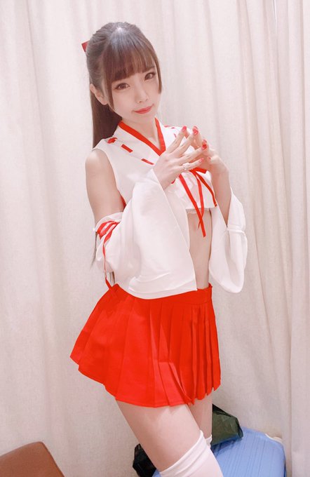 Twitterのコスプレ画像11