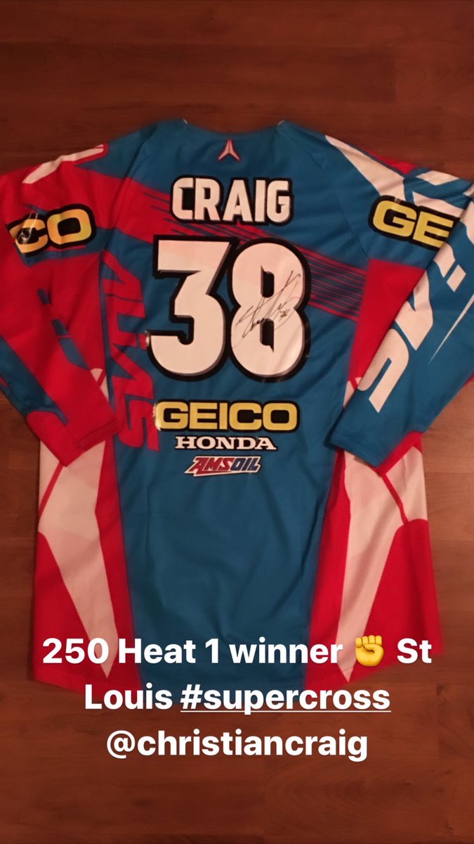 dtwilson94's tweet photo. @_christiancraig #Supercross #nbcsn @SupercrossLIVE @RickyCarmichael https://t.co/qhyeutkohP
