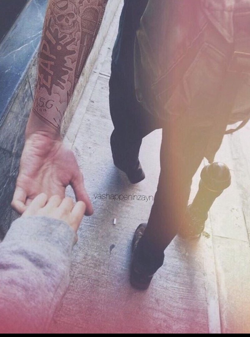 styles_gems's tweet photo. • reason of my life: https://t.co/NYfyjFtuX8