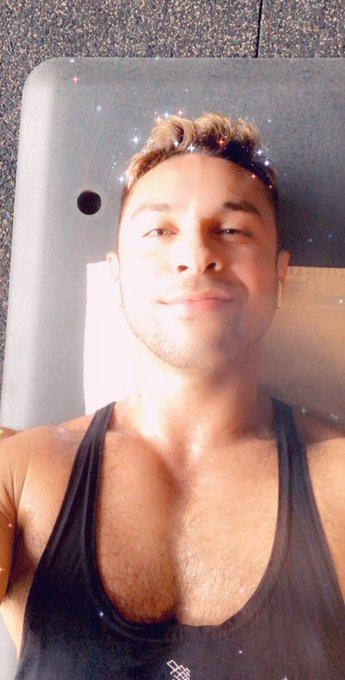 Much love https://t.co/6FP4ilqYX9