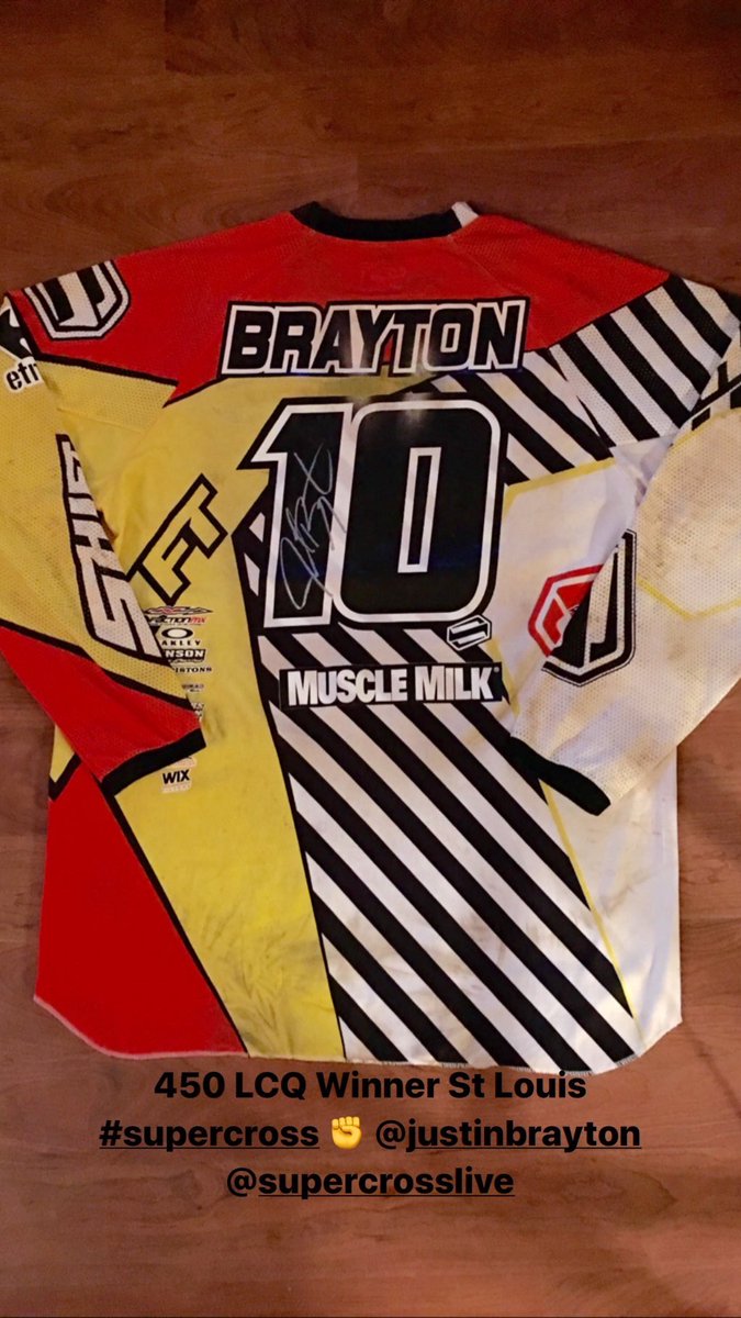 dtwilson94's tweet photo. @SupercrossLIVE @justinbrayton @RickyCarmichael #supercross #nbcsn https://t.co/hjS4EQ9HvS