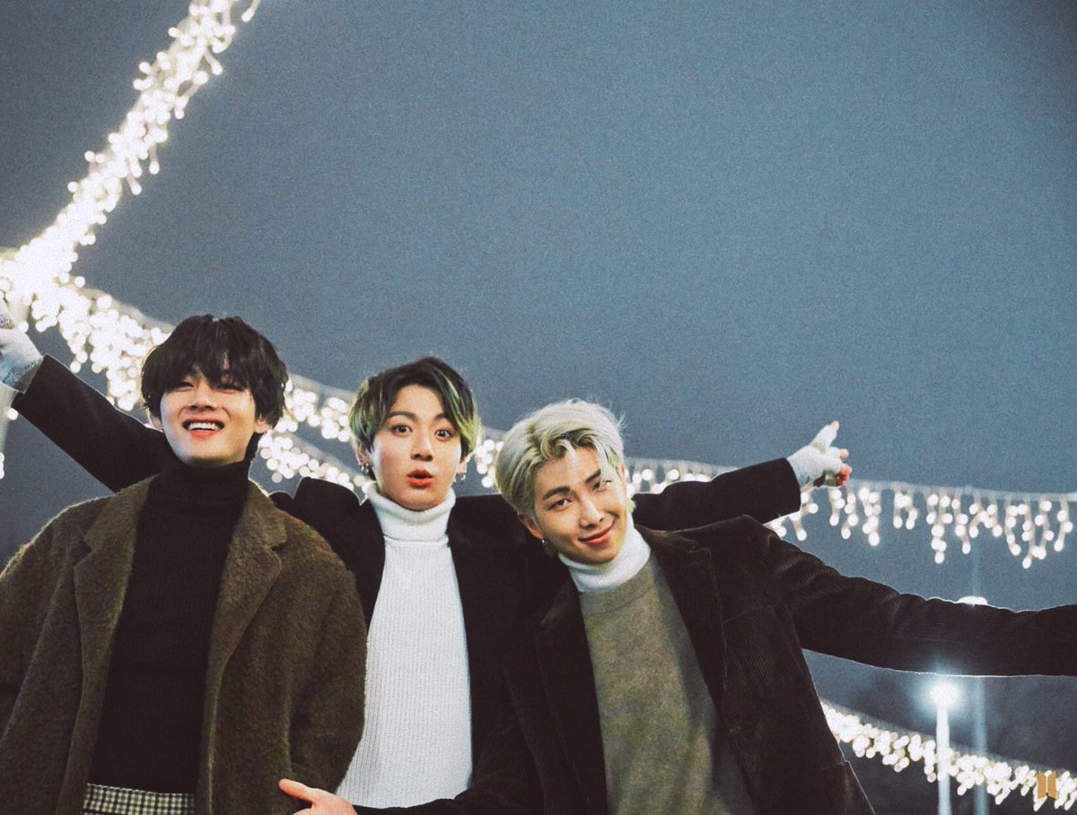 hanyang_studio's tweet photo. BOY WITH LOVE 

#HANYANG_STUDIO
#저장시_알티 ✔️

#방탄보정 #방탄소년단 #보정 #BTS #방탄 #방탄배경화면. https://t.co/I0VzphlKfz