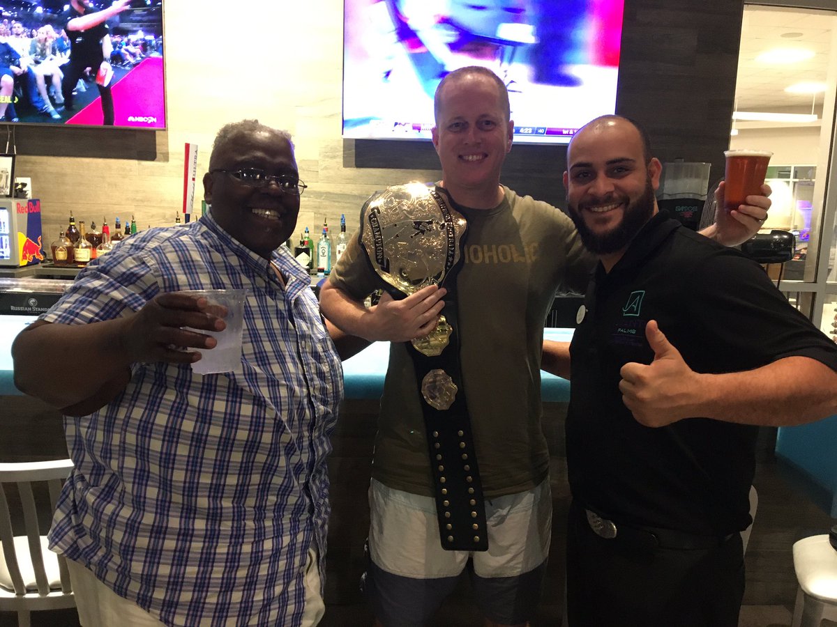 RichCrites's tweet photo. #TheChampIsHere #FFChamp #BeltTour2020 #FantasyFootball @MatthewBerryTMR @DEERSnBEERS @Steph_Crites_ @troydodd @luv2rein @doddism @HogFarmerJeff #WPMOYChallenge  SUNDBERG https://t.co/bh2xtJqkph