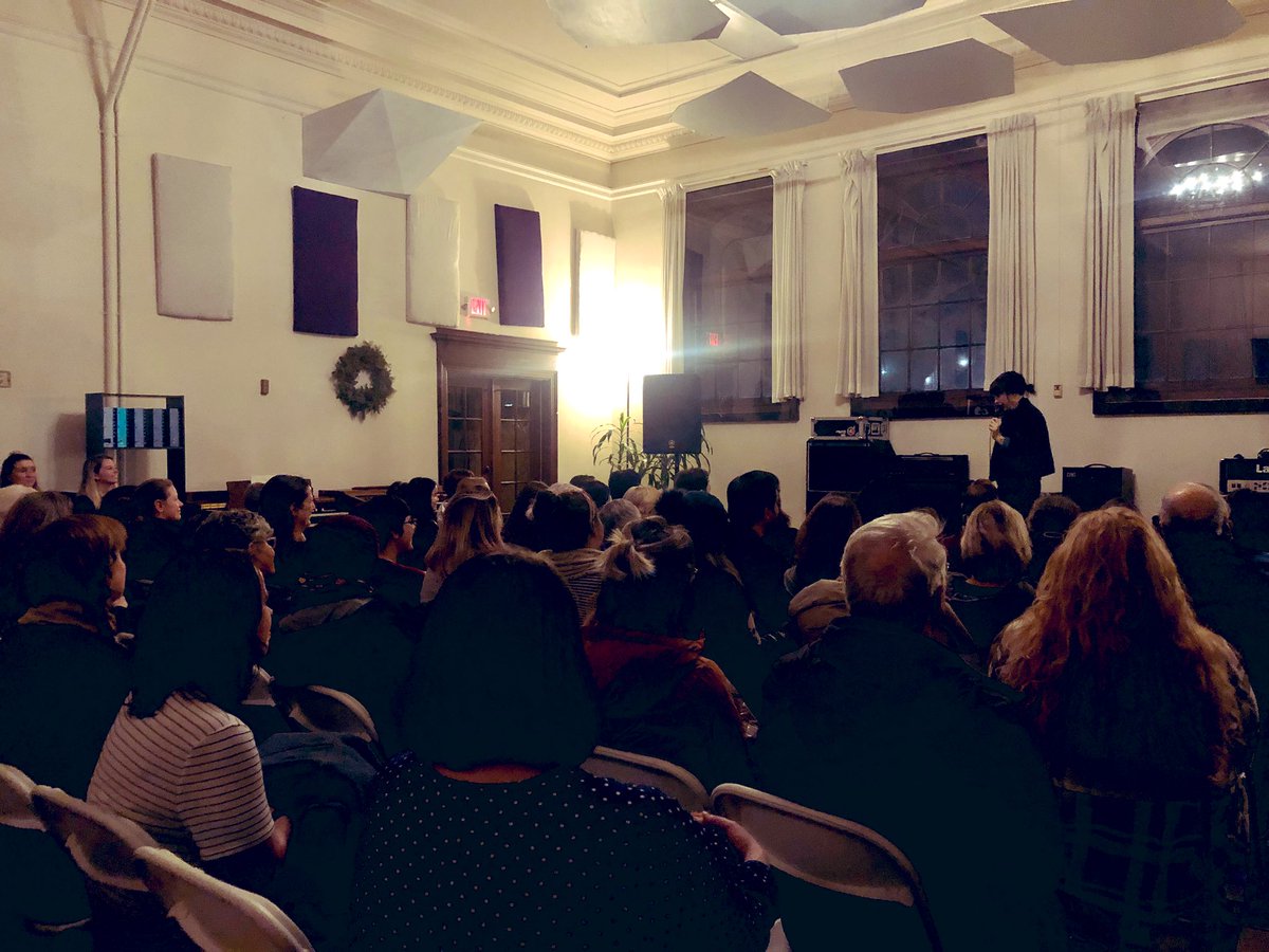 girlfestnw's tweet photo. Portland you SHOWED UP for our first EVER comedy event. Thank you!!!!!! And thank you to @thehallowedhall, our amazing host @JennaWithaSmile and ALL of the performers!! 😂✨ https://t.co/4Y0RHbwm2D