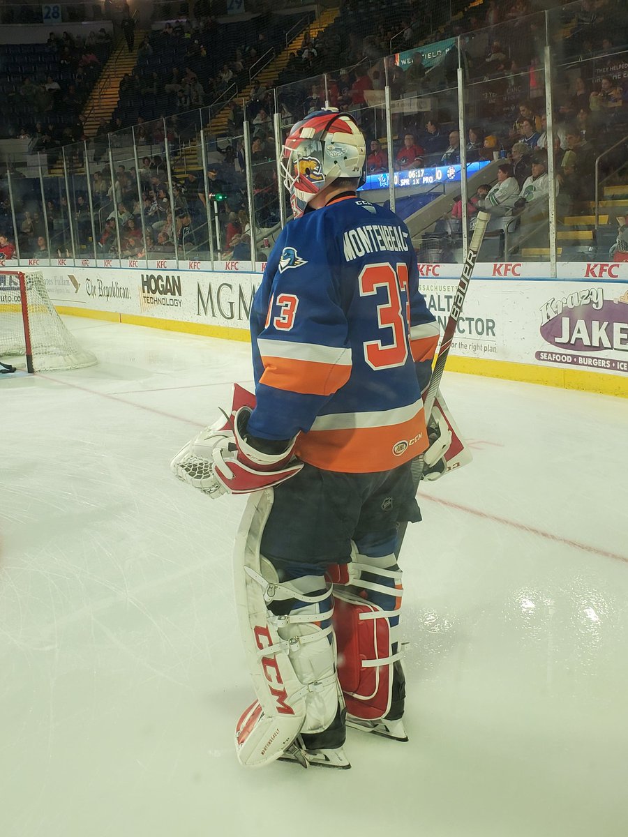 shhshockey's tweet photo. Thanks for everyone who came out to Night at the Nest 10! Dispite a T-Birds loss it was a great time. Check out the Indians jerseys from tonight. 

#springfieldhockey #springfieldindians #springfieldthunderbirds #caldercup #ahl #oldtimehockey #throwbacknight https://t.co/6wzKOWoDaY