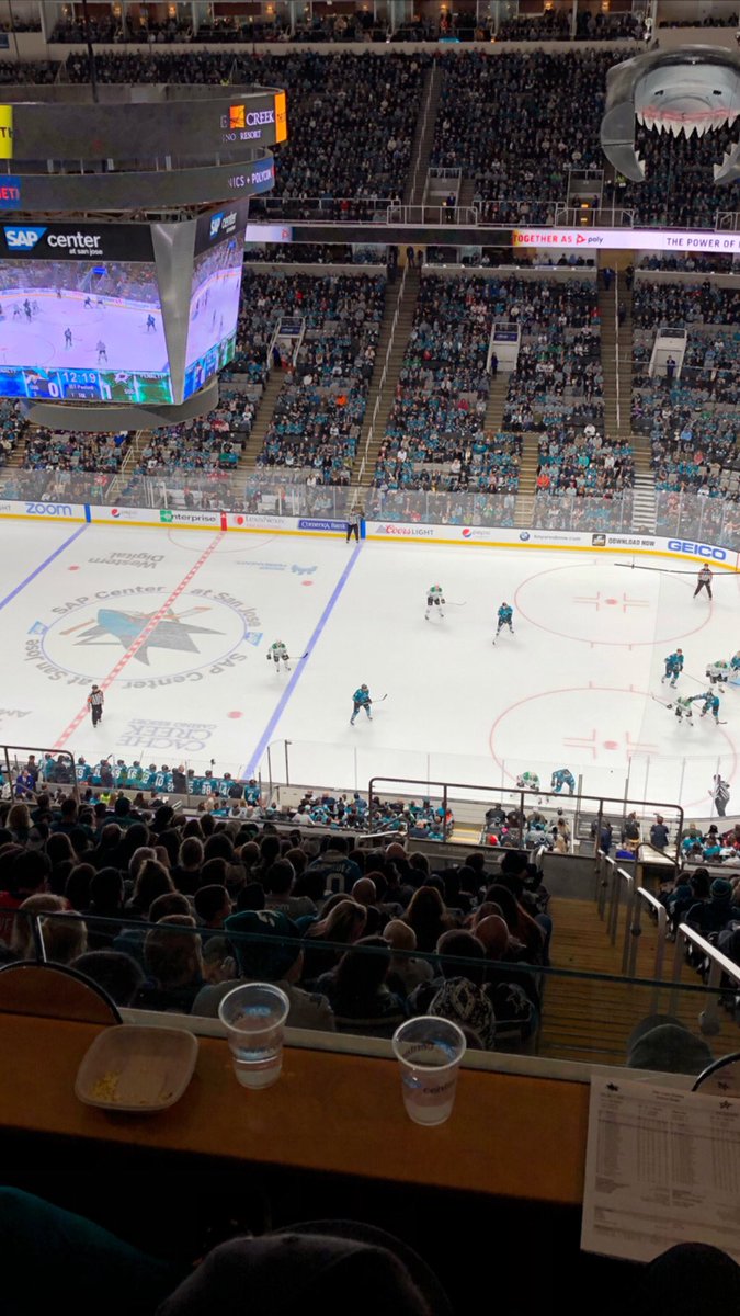 Match mellan Sharks - Stars👍