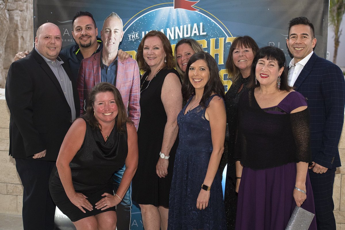 Travel Gurus tweet media
