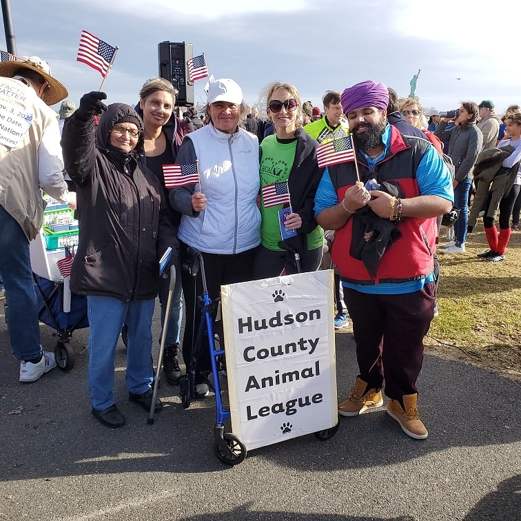 HCALnj's tweet photo. This land was made for you and me ... and for all the beautiful flora & fauna, the thriving species of birds, insects & wildlife that call LSP, #ThePeoplesPark, their home. #SaveLSP #SaveCavenPoint #LibertyStatePark #lspprotectionact #picnicsnotprivatization #JerseyCity https://t.co/cLtOSur4da