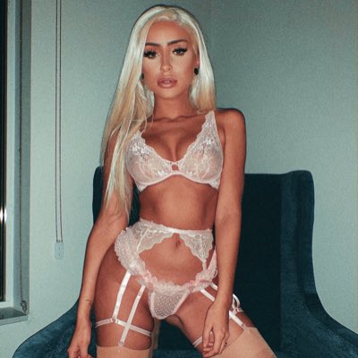 #NewProfilePic https://t.co/lZnKunJNZU<a href="/tag/newprofilepic"class="tags">#NewProfilePic</a>