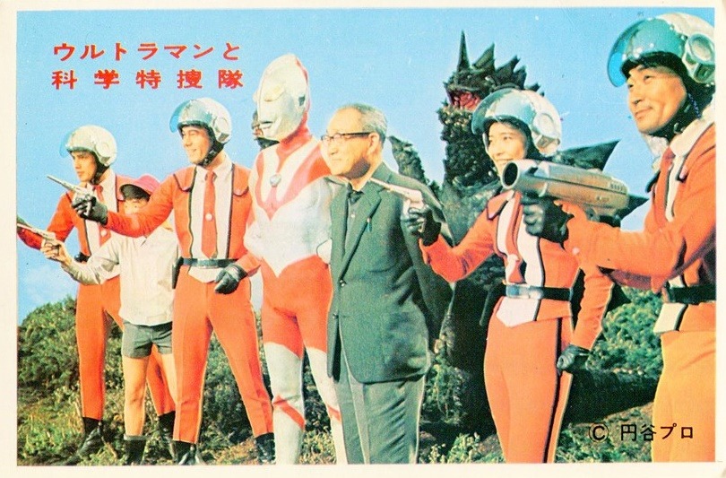liquid_sinister's tweet photo. Creator of #Ultraman #EijiTsuburaya poses with the cast of Ultraman. If you were a kid in the 60's, 70's or 80's Ultraman was a great series! #TheSciencePatrol #Hayata #Hoshino #Fuji #Arashi #Ito #CaptainMura #BetaCapsule @VaultedDarkness @SciVibe @mukubird https://t.co/IxjOb1jURy