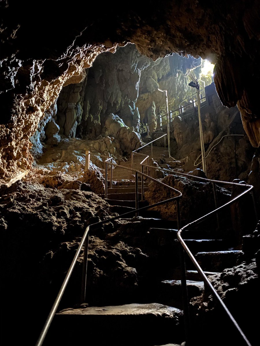 jnoyang's tweet photo. Follow the light. Taken in the Nisshu Cavern in Kannon-Ji (Kin, Okinawa, Japan)  #NightmodeChallemge #ShotoniPhone 11 Pro. https://t.co/sA9wEEhpHI