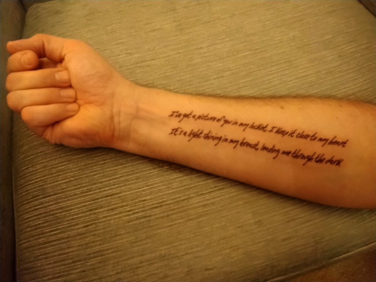 thejflood's tweet photo. @springsteen new tattoo #tattoo #brucespringsteen #marysplace https://t.co/3f7ahjAcR6