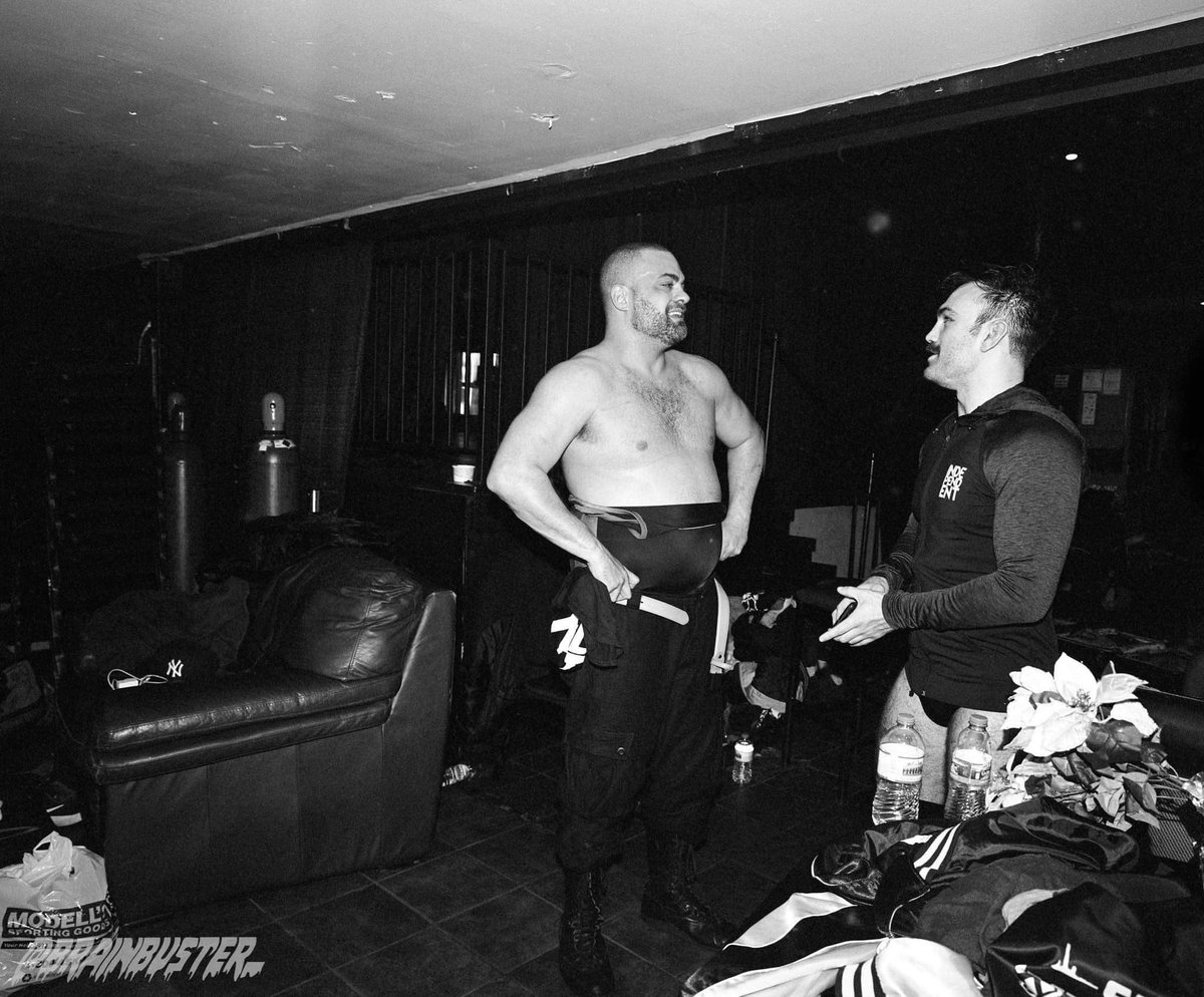 TheProductDS's tweet photo. I’m an Eddie Kingston guy.
#INDEPENDENT
#WRSTLING
📸 @Brainbuster__ https://t.co/LWb6sxDgcb
