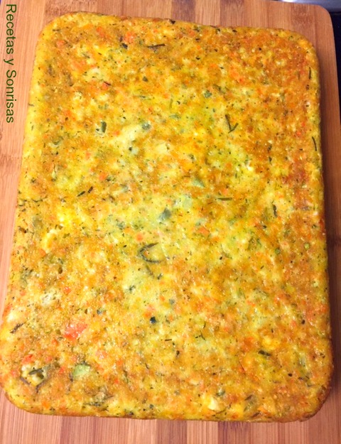 isaDarna's tweet photo. Pastel de calbacín y zanahoria. Es un mix entre tortilla , pastel y quiche. Es súper fácil de preparar y esta riquisimo y súper práctico de cocinar. Animaros!!
https://t.co/2KALcih5h8
#receta #pasteldeverduras #saludable https://t.co/So6t5Avs3M