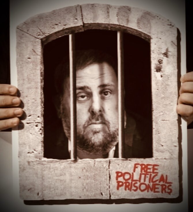 GDauwen's tweet photo. “Ceci, n’est pas un prisonnier politique! “ Surrealism could not become bigger with Spain and EU. @Europarl_EN @EP_President should we ask ourselves soon: “Ceci n’est pas une democratie Européenne”? #freeORIOL #freeJUNQUERAS #spainisNoDemocracy https://t.co/2j1ZFEHYKp