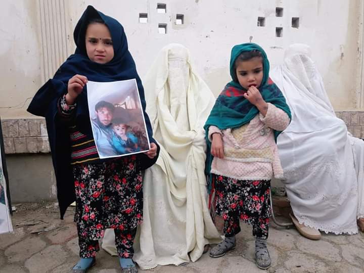 SeemaKh00228207's tweet image. #PashtunLongMarchBannu 
#DownWithCapitalism
#DownWithStateRepression