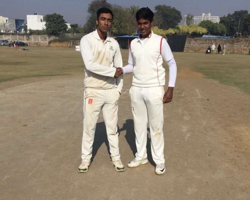 PUSHCricket's tweet photo. Croire Corporate Matches 2019 (League Matches)
Croire Cricket Club Ground., Gurgaon |30 Ov.| 12-Jan-20 
(Leather Ball)

Croire 11 won the toss and elected to bat
Vs
Push U (14)

#PUSHcricket #PUSH #PUSHacademy https://t.co/eE3ccZeIcP