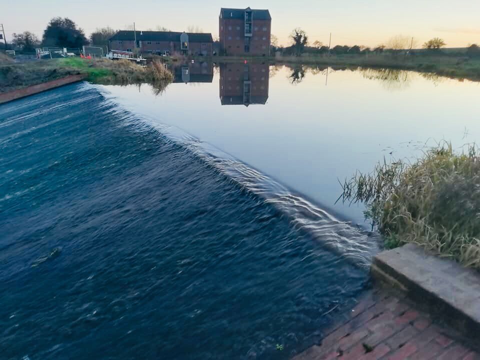 NWDCTrust's tweet photo. We love to receive pictures from our visitors, thank you Ed Foss👏. #NorthWalshamandDilhamCanalTrust #NorthNorfolk #NorthWalsham #Dilham #Norfolk #NorfolkMills #Canal #Waterway #Nature #Wildlife #VisitNorfolk #VisitNorthNorfolk #picoftheday https://t.co/gJVSVg8OfN