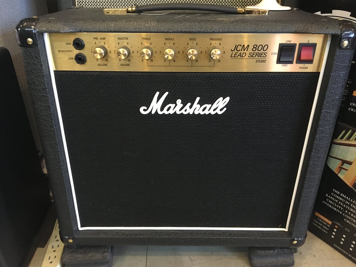 musicplant's tweet photo. 【つくば店】本日のおすすめMaeshallはこちら、SC20C!世界中のギタリストがプレイしたまさしく伝説のサウンド。20W/5W切り替え可能になったことで、ホームユースにも対応できる現代版にリマスターされました!今ならMarshallオリジナルキーホルダーをプレゼントいたします!
#Marshall #SC20C #GtAmp https://t.co/VDj2PqNJy0