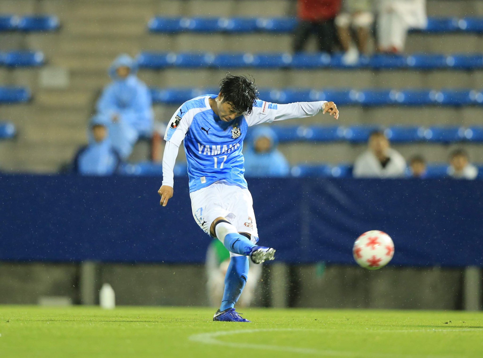 ジュビロ磐田 森谷賢太郎選手が愛媛fcへ期限付き移籍 森谷賢太郎選手 Mf が今季 シーズン から愛媛fcへ期限付き移籍することが決定しました 期限付き移籍期間は 21年1月31日までとなります また森谷選手は ジュビロ磐田と対戦する公式戦には