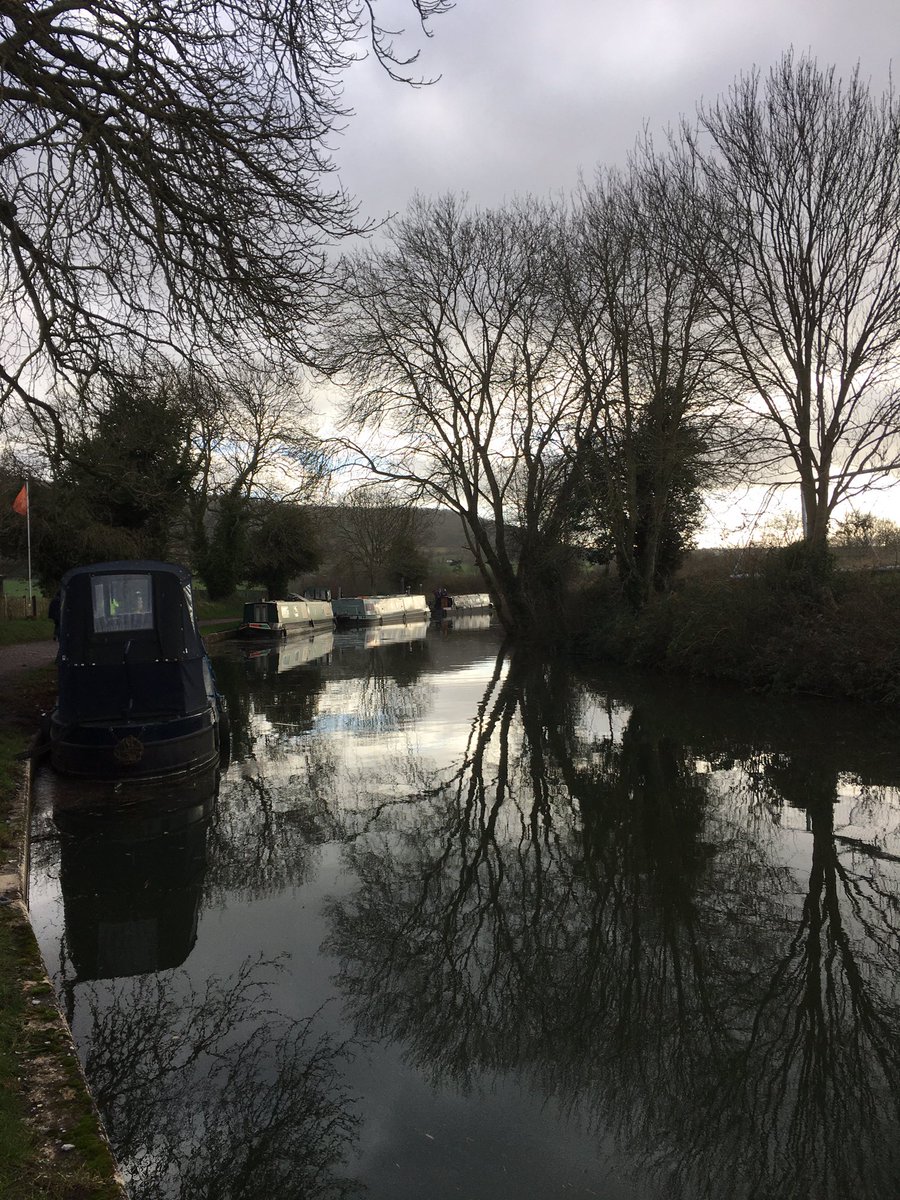 jane_braham's tweet photo. Fantastic walks with https://t.co/mfMryXuhPX this week in Bath  #walks #walking #fitnessinbath #bath #canalwalks #bathampton https://t.co/HuUuC3Mf13