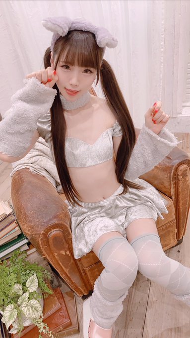 Twitterのコスプレ画像2