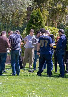 Lights off, heads up.... it`s SHOWTIME !!!!
In 30 minutes #accmadrid 2020 tickets will be available at 
buff.ly/2FEtZZt